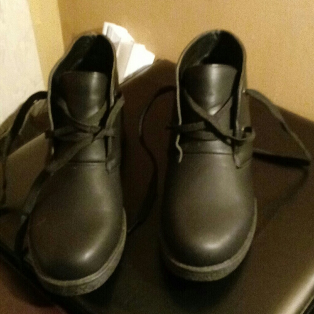 Ladies Black boots